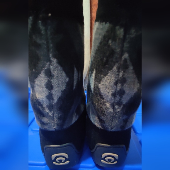 Manitobah Mukluks Women's Tribal Mid-Calf Boots L10M8 - Picture 2 of 5